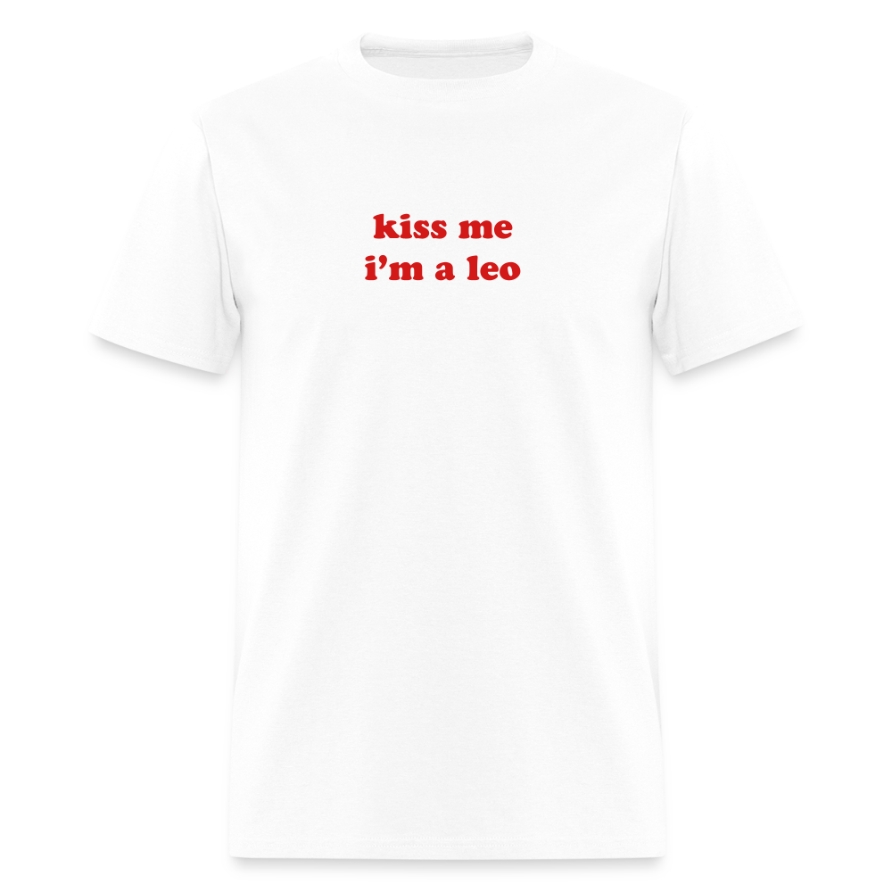 kiss me I’m a leo Unisex Classic T-Shirt - white