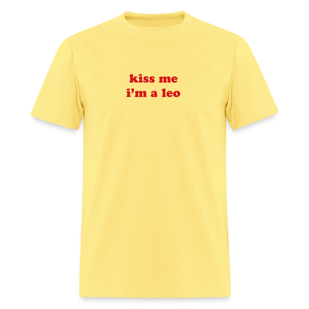 kiss me I’m a leo Unisex Classic T-Shirt - cornsilk