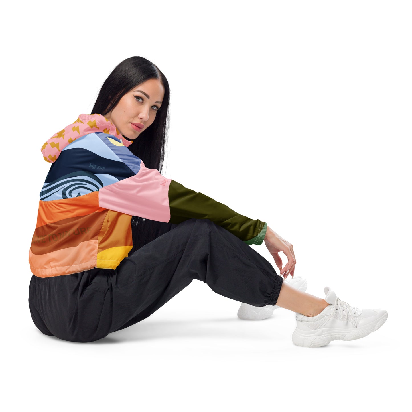 Escape to Nature Women’s cropped windbreaker