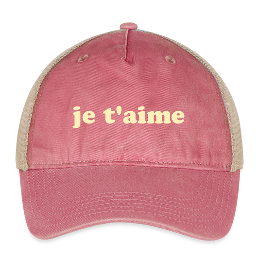 je t'aime Pigment Dyed Trucker Hat - washed red/beige